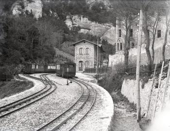 Cremallera de Montserrat, primera meitat del segle XX. AGDB. Fons i autoria: Frederic Juandó Alegret.